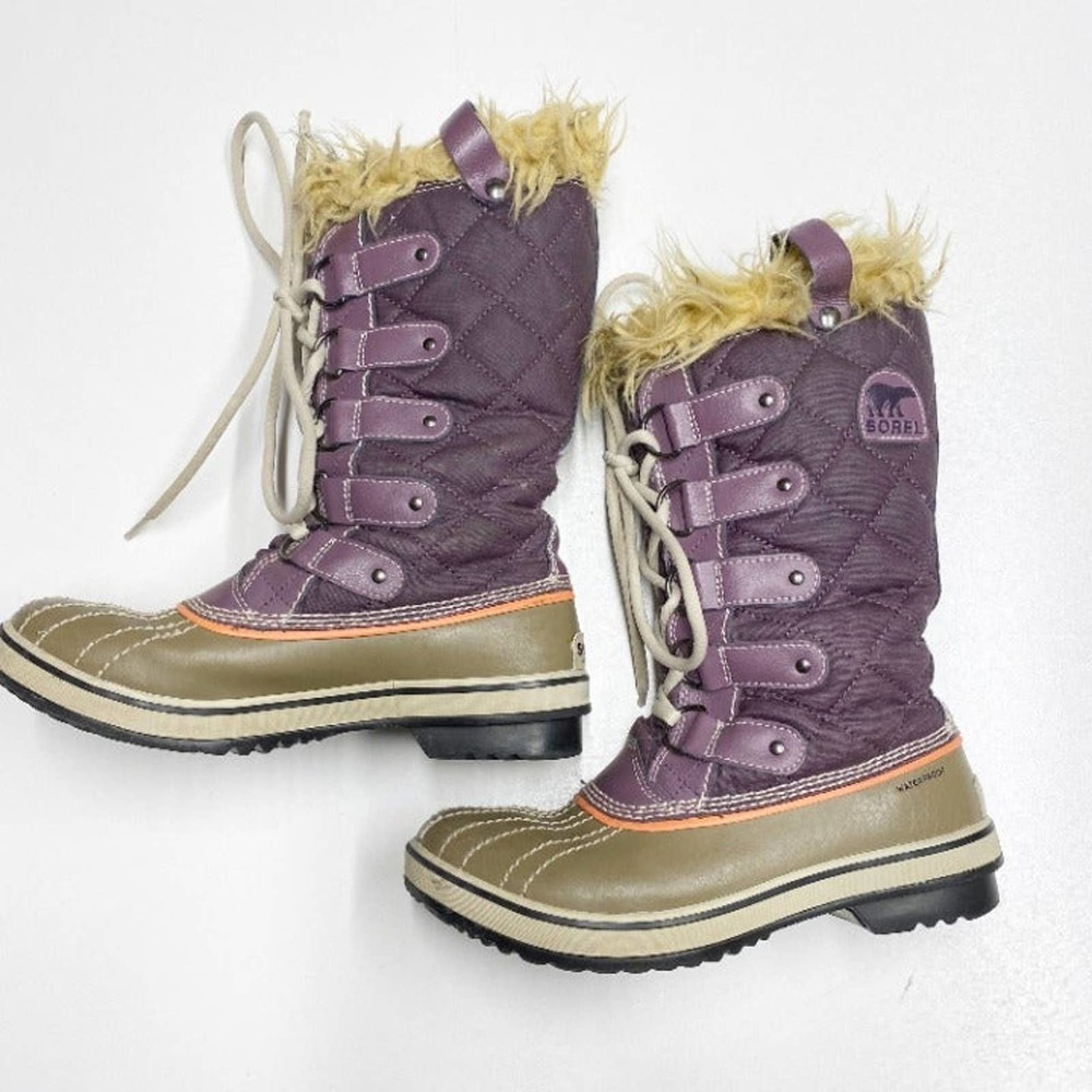 Sorel Joan of Arctic Purple Duck Boot 6